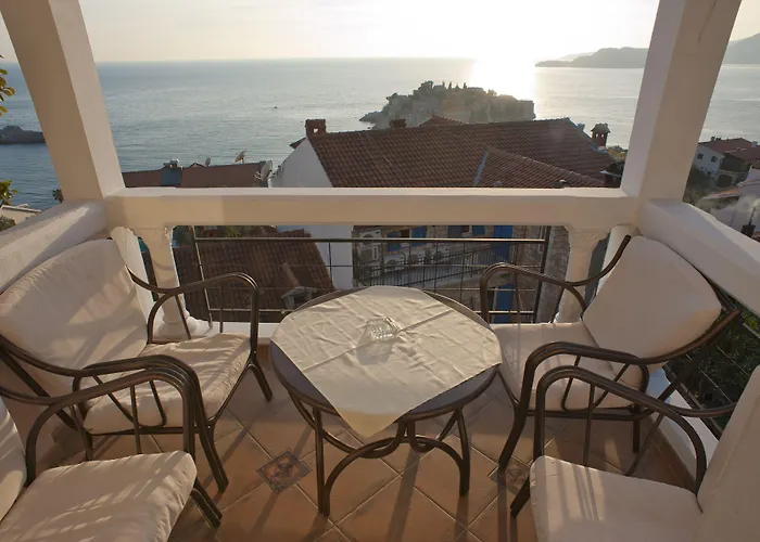 Hotel Adrovic